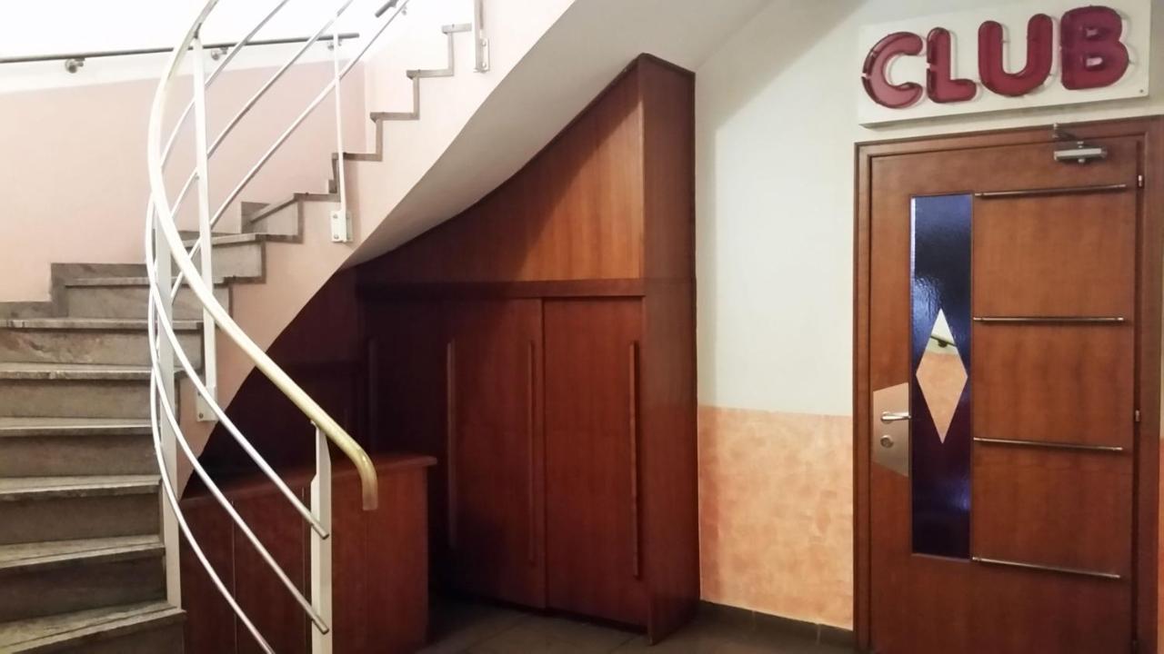 Gostisce Prosnik Hotell Ormoz Exteriör bild